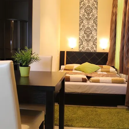 Fashion Street 17 Apartment *