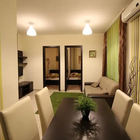 Apartment Fashion Street 17