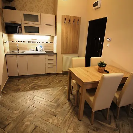 Apartment Fashion Street 17